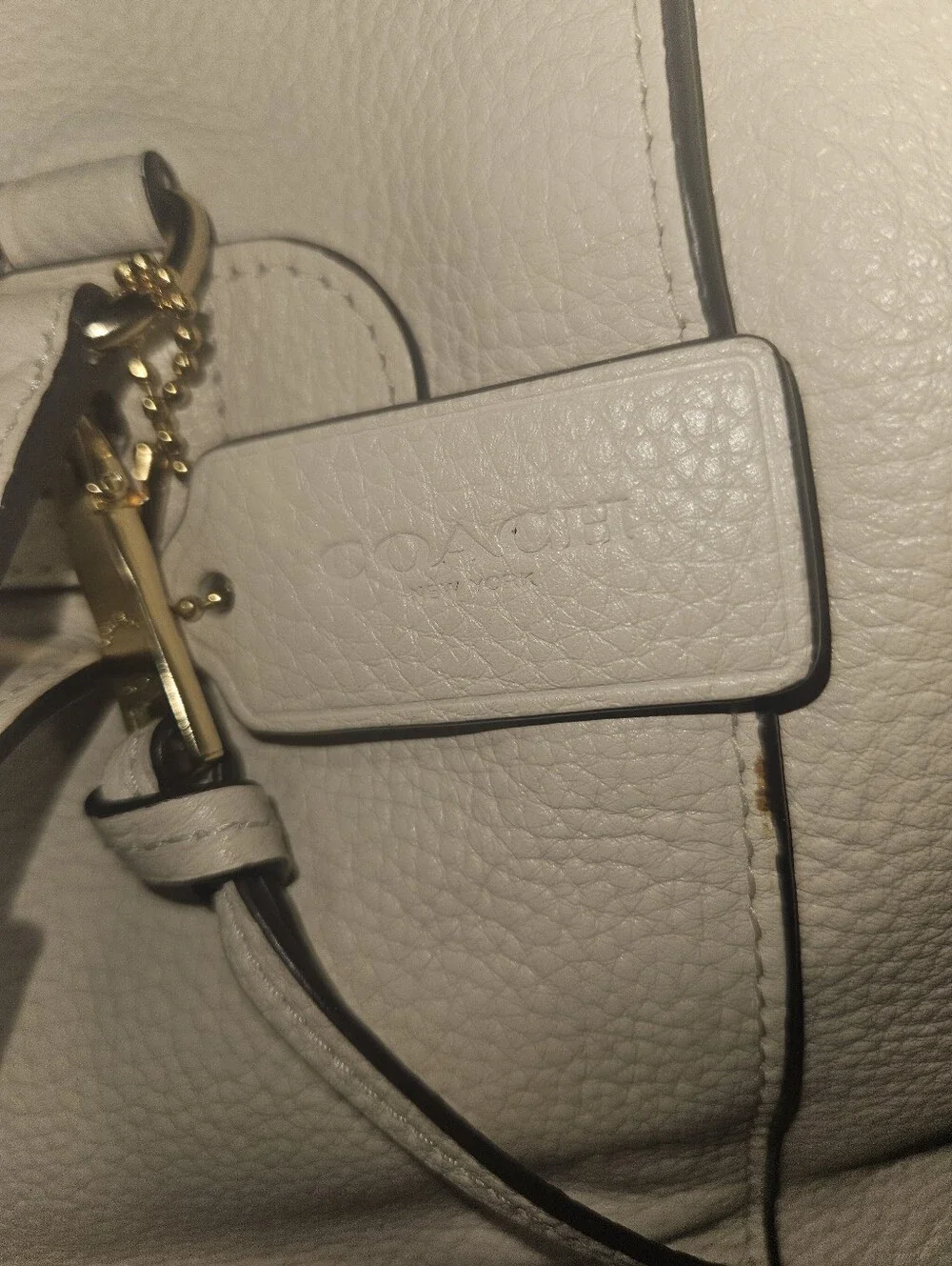 Coach White Leather Shoulder Bag